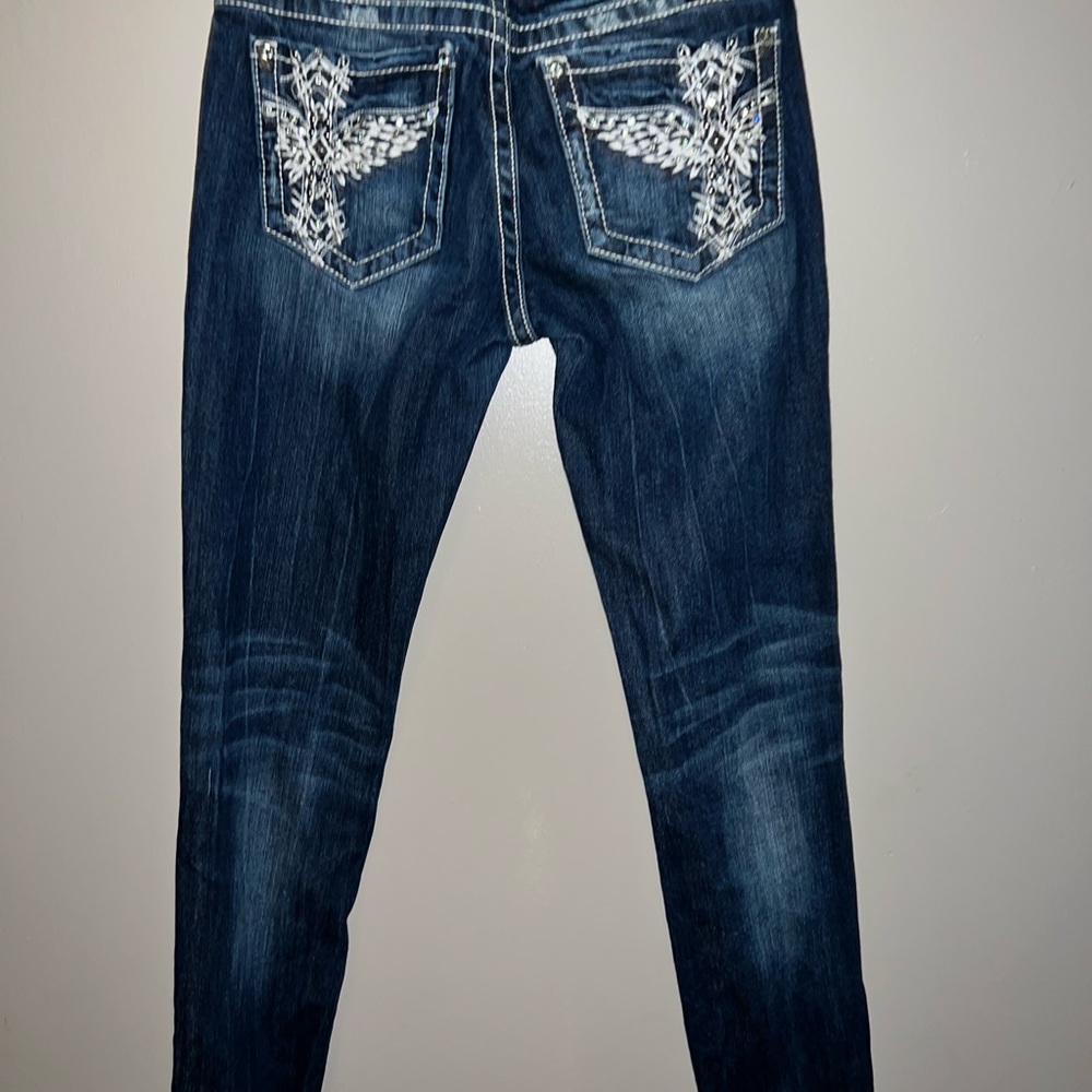 Like new Miss Me skinny jeans size 27